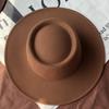 Sombrero Francés de Otoño e Invierno para Mujer 2025 Nuevo Sombrero de Lana para Mujer Primavera y Otoño Blanco Ala Plana Ala Ancha Estilo Británico
