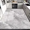 Tapetes de Piso para Cozinha São Antiderrapantes, à Prova de Óleo, Laváveis com Pano, Laváveis, Tapetes Impermeáveis e Resistentes a Manchas de PVC, Especiais para Uso Doméstico, Tapetes de Piso para Cozinha de Cobertura Total