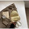 Mochila Coreana de Alta Qualidade para Mulheres 2025 Nova Moda Nicho Bolsa de Ombro para Meninas Bolsa Transversal Versátil e Fofa