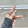 Gafas de Aumento Retro Pequeñas y Elegantes, Lentes Planos Azules Bloqueadores de Luz, Monturas de Metal para Mujer, Aspecto Natural de Alta Gama