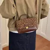 Bolso de Mano de Cuero Estampado de Leopardo Lujo Ligero Nicho Bolso Cruzado Bolso Cruzado Nuevo para el Trabajo 2026 Hermoso Bolso Cuadrado Pequeño Mate