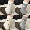 Meias de algodão fofas com desenho de cachorrinho para outono e inverno, anti-pilling, versáteis estilo ins, de cano médio, elásticas e amigáveis à pele, meias largas