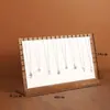 Painel de exibição de colar em madeira de pinho na cor nogueira, cabide para joias de corrente de clavícula, suporte de joias para colar para transmissão ao vivo, exibição de feira e visualização de balcão