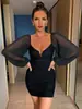 Vestido Curto Bodycon de Renda Estilo Francês Picante com Decote Quadrado e Mangas Bufantes, Vestido Curto Sexy Europeu e Americano com Ajuste na Cintura e Franzidos