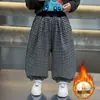 Calças Xadrez Forradas com Fleece para Meninos no Inverno com Bolsos Traseiros de Cachorrinho, Calças Casuais Espessas Versáteis Estilo Coreano para Crianças, Calças Longas Largas