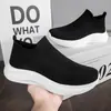 Nuevos mocasines casuales slip-on de verano y otoño, calcetines para pareja, zapatos ligeros de malla, tenis de talla grande
