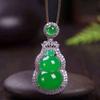Atacado Banhado a Prata Incrustado Alta Qualidade Calcedônia Verde Gelo Moda Pingente de Abóbora Totalmente Diamantado Pedra Preciosa Ágata Verde Jade Joias