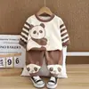 Otoño Nuevo Niños Panda Dibujo Animado Estampado Cuello Redondo Sudadera Algodón Tres Dimensiones Orejas Pantalones Traje de Dos Piezas Venta al por Mayor