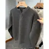 Suéter de malha com gola Henley e decote V de manga comprida masculino estilo old money negócios cor sólida base primavera e outono atacado de fábrica transfronteiriço