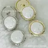 Botão de metal de alta qualidade fivela de pérola couro enrugado irregular botão de camisa de pérola 18MM moda pequeno fresco botão de cardigã