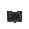 Moda Atacado 2026 Nova Popular Luxuosa Bolsa de Ombro Feminina Acolchoada de Couro Bolsa Tote Feminina para o Dia a Dia Crossbody