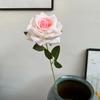 Rosa de una sola cabeza, flor artificial, cascada, red de flores, rosa roja, arreglo floral de pared, ceremonia de boda, decoración del salón de bodas, rosa rizada