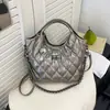 Elegante Bolso de Cadena con Patrón de Diamantes para Mujer, Nuevo Bolso de Mano de Moda de Verano 2026, Bolso Cubo de Hombro Cruzado