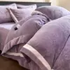 Conjunto de cama de quatro peças de luxo leve Classe A, espesso, quente, de veludo de leite, inverno, flanela de veludo coral, lençol de cama, capa de edredom