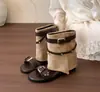 Primeiro Encontro com as Novidades da Temporada! Sandálias Romanas com Fivela Retrô para Mulheres, Botas Western de Verão com Biqueira Aberta para Férias, Botas Curtas Respiráveis