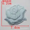 Tamanho pequeno, médio e grande autoadesivo bordado de flor de rosa adesivo de tecido patch branco patch decorativo para roupas flor de tecido acessórios de vestuário