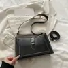 Estilo transfronterizo, simple y versátil, bolso de hombro cruzado 2026, bolso de mensajero moderno, bolso cruzado de lujo ligero para mujer