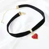 Collar Colgante de Amor Halloween Día de San Valentín Transfronterizo Más Vendido Gargantilla Gótica Oscura