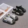 Zapatos Dexun Suaves para Niñas 2026 Primavera/Verano Nuevos Zapatos Casuales Versátiles de Moda para Niños Mayores, Tenis con Forma de Concha
