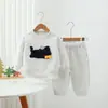 Conjunto Casual de Outono para Bebês Meninos e Meninas Recém-nascidos e Pequenos Versátil Estilo Coreano Desenho Gatinho Estiloso Conjunto Menino Conjunto de Outono