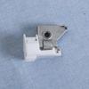Venta al por mayor de fabricantes 5 cm riel bajo accesorios para persianas de madera código de instalación soporte central dispositivo de dirección dispositivo de asiento fijo en stock