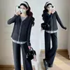 Moda Gestante 2025 Inverno Conjunto Casual para Gestante Peça Externa Simples e Fashion Top Falso de Duas Peças Conjunto Solto de Duas Peças