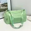 Nova bolsa de nylon de grande capacidade, bolsa simples de cor sólida para armazenamento de esportes ao ar livre, bolsa transversal casual leve para o dia a dia