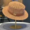 Sombrero de Paja con Encaje para Mujer Verano Nuevo Paja Hueco Sombrero de Sol con Correa de Lazo Protección Solar Costera Sombrero de Sol
