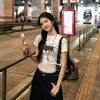 Camiseta Corta de Manga Corta para Mujer de Marca Americana Retro de Moda, Verano 2026, Estilo Ins Hot Girl, Corte Ajustado, Favorecedora, Top Versátil