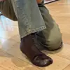 Versão em Couro de Vaca Botas Coreanas de Nicho com Dedos Separados Pata de Porco Salto Escondido Botas Curtas Zíper Traseiro Fundo Plano Botas Martin Botas Emagrecedoras Femininas