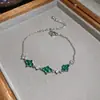 Pulseira Quadrada de Zircônia Irregular Flor Gota d'Água, Pulseira de Temperamento Doce e Gentil, Joia de Nicho de Luxo Leve de Alta Qualidade