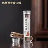 Incensário Estilo Chinês para Uso Doméstico, Apresentando uma Bobina de Incenso de Pega Dourada, Pinha, Sândalo, Ornamentos de Agarwood e Fragrância para Interior