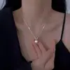 Pingente de Colar de Pérola Única para Mulheres, Estilo de Verão de Nicho, Corrente para Clavícula de Pérola Redonda Elegante e Simples, Madrepérola Original