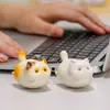 Enfeites personalizados para alívio do estresse, feitos sob medida de acordo com o seu design, enfeites de gato 3D em resina moldada por injeção, mascotes corporativos, enfeites para carro
