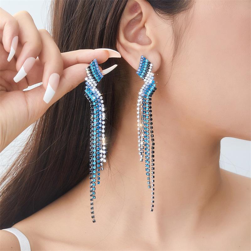 10-21耳饰模特0429 拷贝