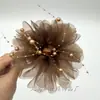 Pinza para el pelo con borla grande, cuentas de línea, flor de peonía, pinza de agarre, parte superior del cráneo, tocado, cuentas de plumas, todo a juego, elegante pinza de tiburón, para mujer