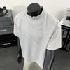 Camiseta de Manga Corta con Media Cremallera y Hombros Acolchados para Hombre, Estilo High Street Americano Nuevo de Verano, Fresca y Elegante, Hecha de Algodón Espacial de Alta Calidad, Corte Holgado