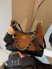 Bolso de Hombro para Mujer con Cadena Texturizada 2026 Modelo Nuevo Gran Capacidad Bolso Cruzado Versátil Bolso Hobo Bolso de Hombro para Viajes Cotidianos Moderno