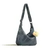 Um Grande Número de Bolsas Transversais de Mão de Grande Capacidade Prontas para Uso, Bolsas Transversais Esportivas, Bolsas Tote Fofas, Bolsas Transversais com Alça Larga