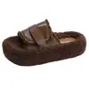 Chinelos Peludos Retro com Velcro Femininos 2026 Outono Inverno Solado Grosso Aumentador de Altura Roupa de Casa Exterior Antiderrapante Quente Chinelos de Pelúcia com Uma Tira
