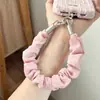 Nuevo cordón para teléfono, colección otoño/invierno, cordón colorido tejido a mano, cadena para funda de teléfono, cordón de teléfono antirrobo europeo
