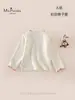 Nova Roupa de Menina Classe A para Bebês no Outono: Camiseta Suave de Manga Longa para Bebê Menina, Confortável e Amiga da Pele, com Gola Franzida