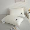 Nueva almohada de fibra de soja de algodón con bordado de abejas, almohada de algodón para dormitorio de estudiantes, hogar, adultos, venta al por mayor