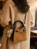 Bolso de Hombro Versátil de Alta Gama Bolso de Mano para Mujer 2026 Nuevo Bolso Cubo Retro Bolso Cruzado Simple de Otoño e Invierno