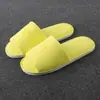 Pantuflas desechables de color sólido de forro polar coral, pantuflas para pareja de hotel y casa de huéspedes, pantuflas gruesas para habitación de hotel al por mayor