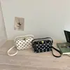 Bolso de mano de lunares transfronterizo para mujer, bolso de hombro elegante y versátil, moderno y chic para mujeres jóvenes, adecuado para ir al trabajo, bolso cruzado para mujer