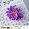 Flores artificiales de tono morado, abanico de novia, linterna de festival, pasador DIY, birrete de graduación, kit de materiales para tocado