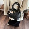 Bolsas de mão texturizadas de cor pura para mulheres 2025 outono e inverno novo estilo estilo estrangeiro bolsa de ombro da moda estilo estrangeiro roupas de trabalho crossbody