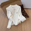Blusa Polo de Tricô Manga Longa Estilo Coreano para Mulheres, Roupa de Outono, Bordado de Ursinho Branco, Toque de Luxo, Roupas da Moda