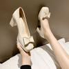 Sapatos de salto alto femininos 2023 primavera e verão nova moda bico quadrado salto grosso boca rasa sapatos de trabalho plus size sapatos femininos
